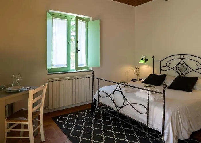 Lo Smarrino Alloggio per agriturismo *